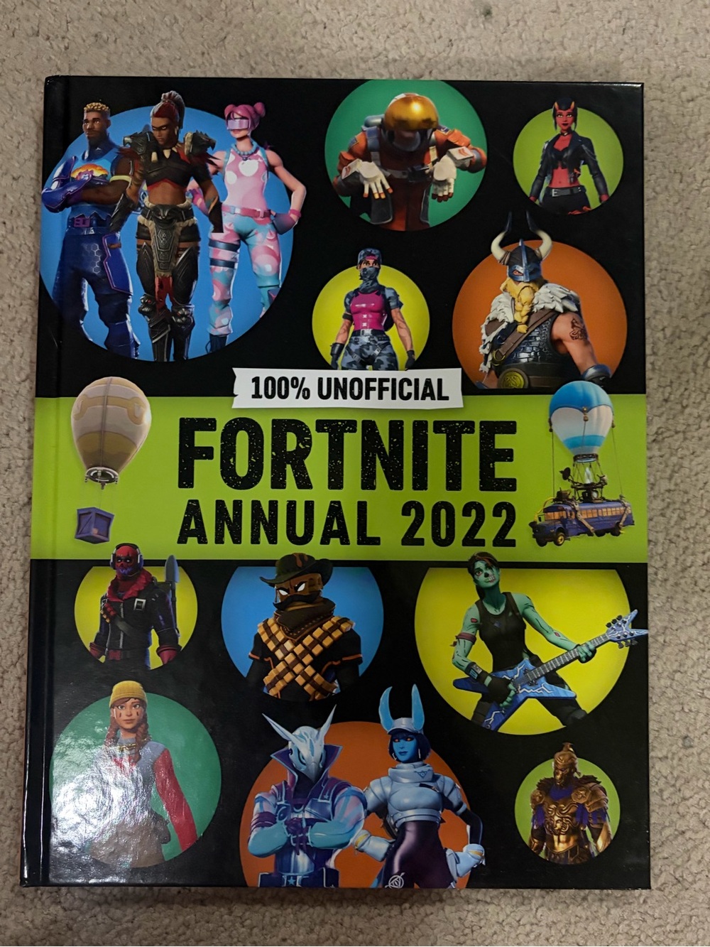 Fortnite annual 2022 brand new